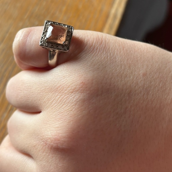 BEAUTIFUL PINK/LIGHT BROWN STONE RING - Picture 3 of 3